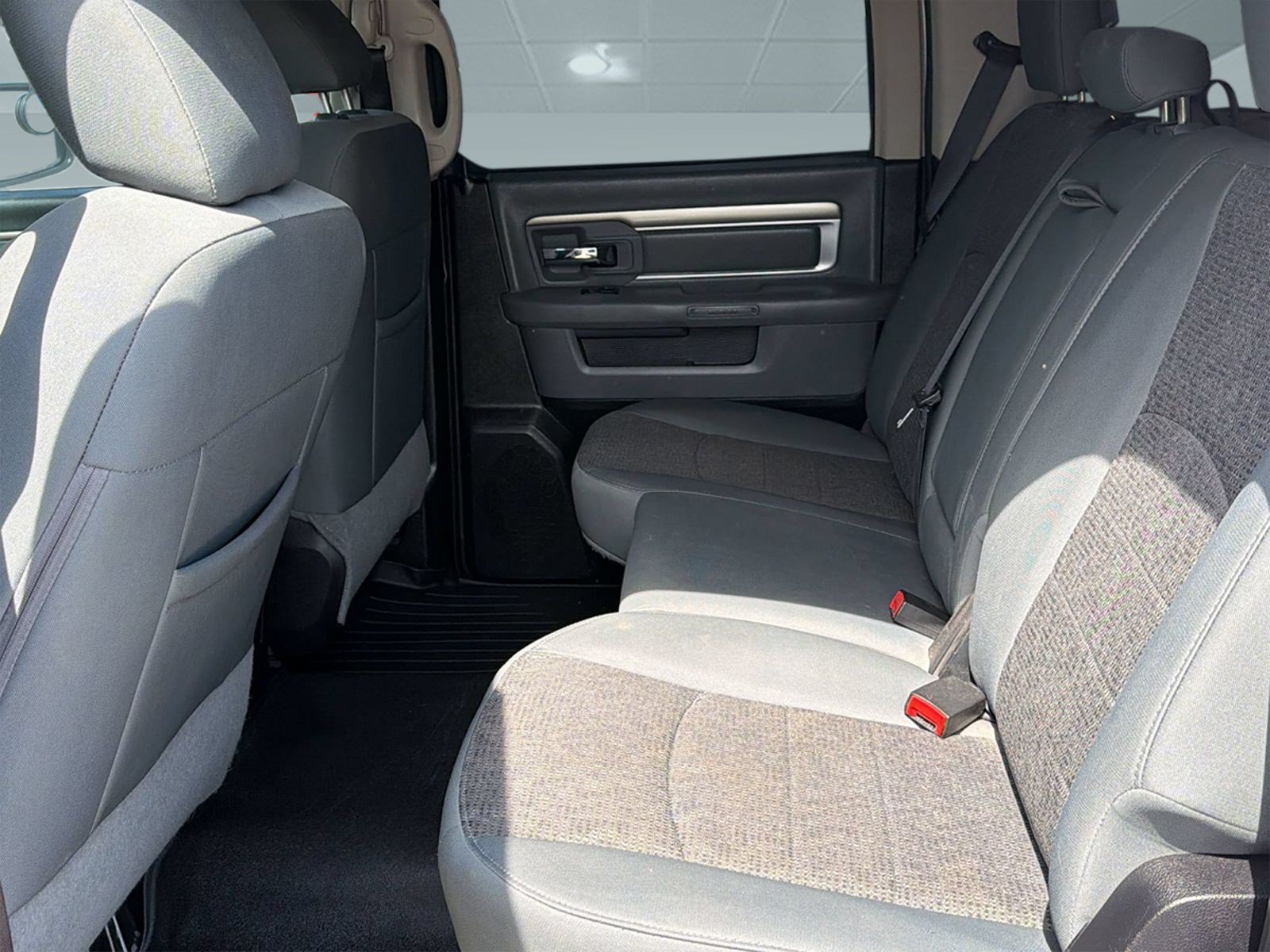 Used 2016 RAM 1500 Lone Star RWD image 21