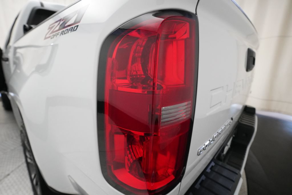 Used 2021 Chevrolet Colorado Z71 AWD/4WD image 30