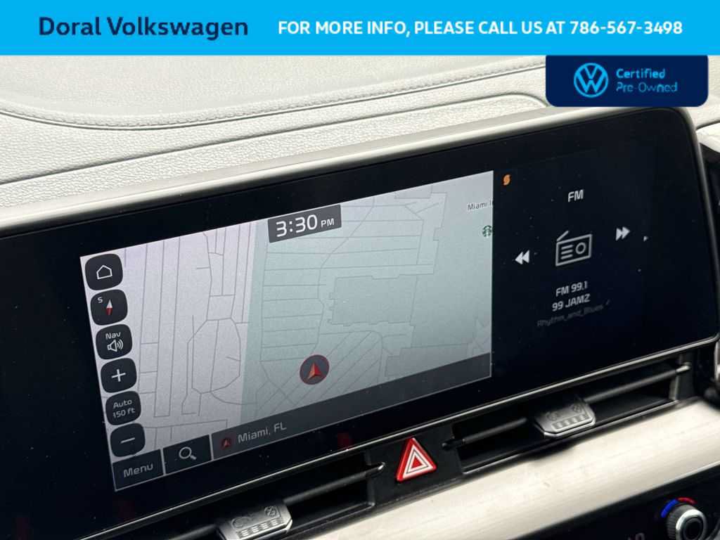 Used 2024 Kia Sportage EX image 18
