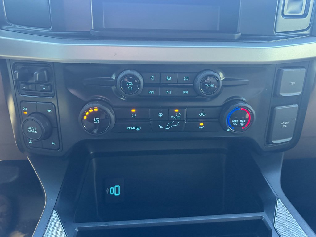Used 2024 Ford F250 XLT w/ FX4 Off-Road Package image 25