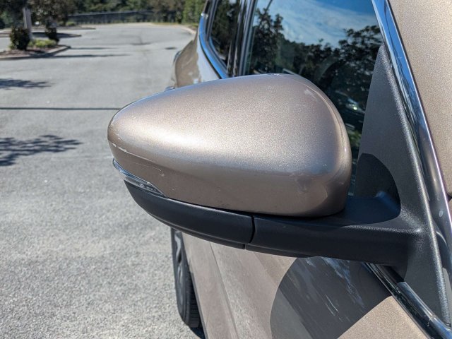 Used 2020 Ford Escape Titanium AWD/4WD image 12