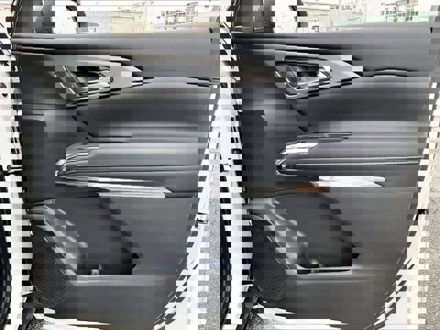 New 2026 Chevrolet Traverse LT w/ Driver Confidence Package image 30