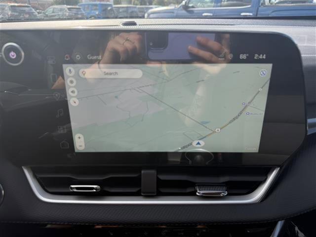 New 2026 Chevrolet Equinox LT w/ Convenience Package II image 23