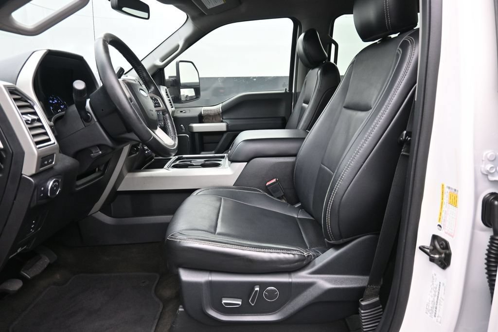 Used 2017 Ford F250 Lariat w/ Lariat Value Package AWD/4WD image 21