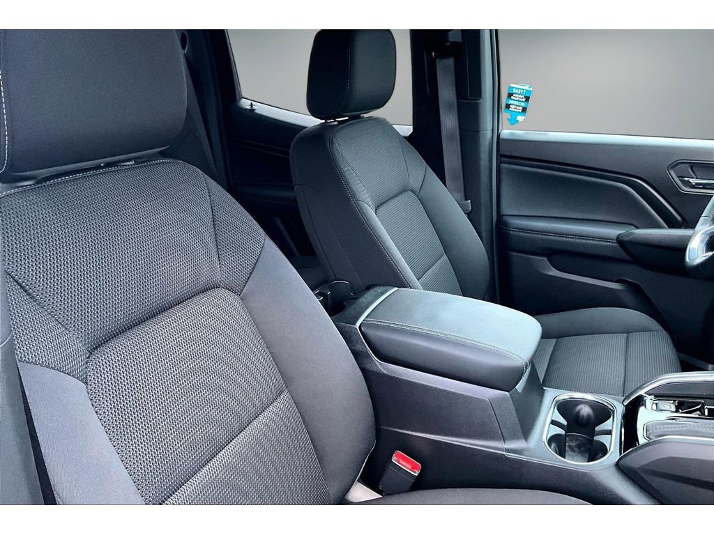 New 2026 GMC Canyon Elevation image 11