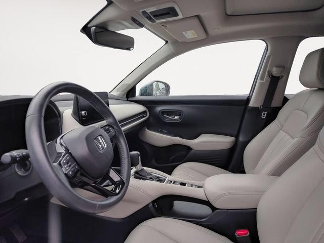 Used 2025 Honda HR-V EX-L image 9