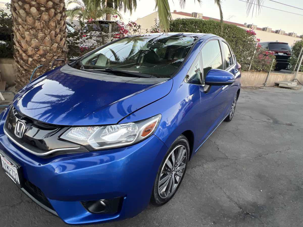 Used 2015 Honda Fit EX-L image 2