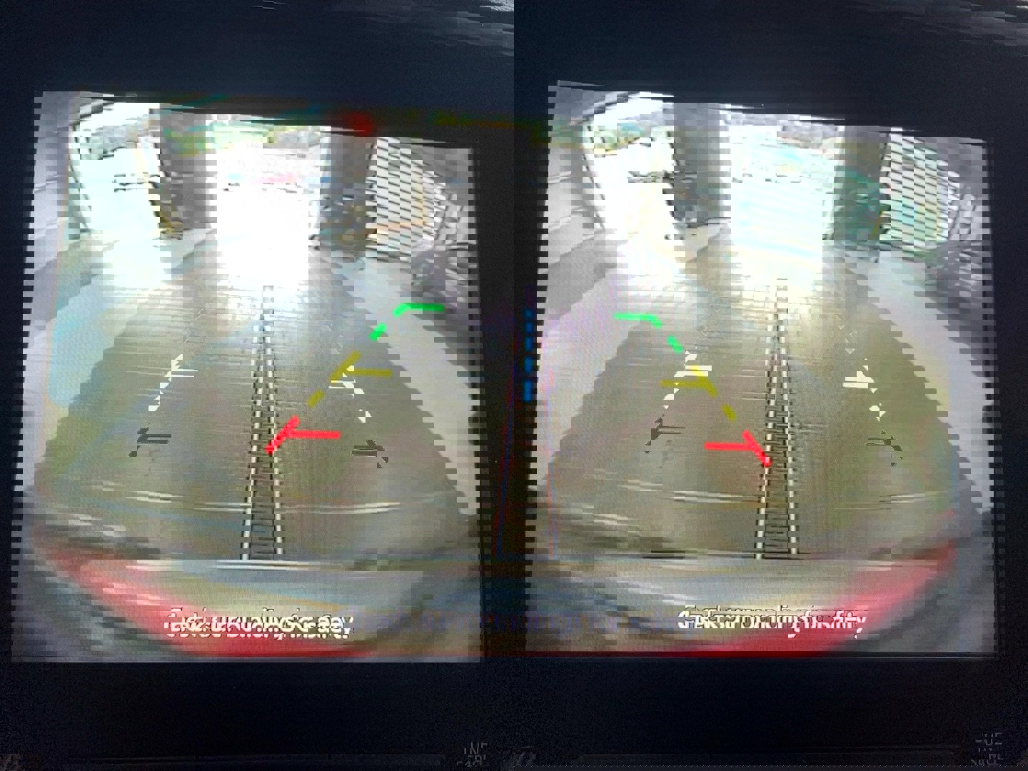 Used 2023 Nissan Frontier SV w/ Technology Package image 9