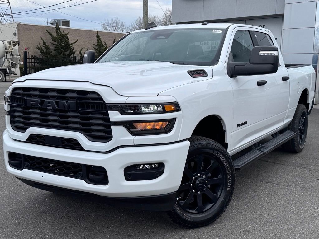 Used 2025 RAM 2500 Big Horn AWD/4WD image 3