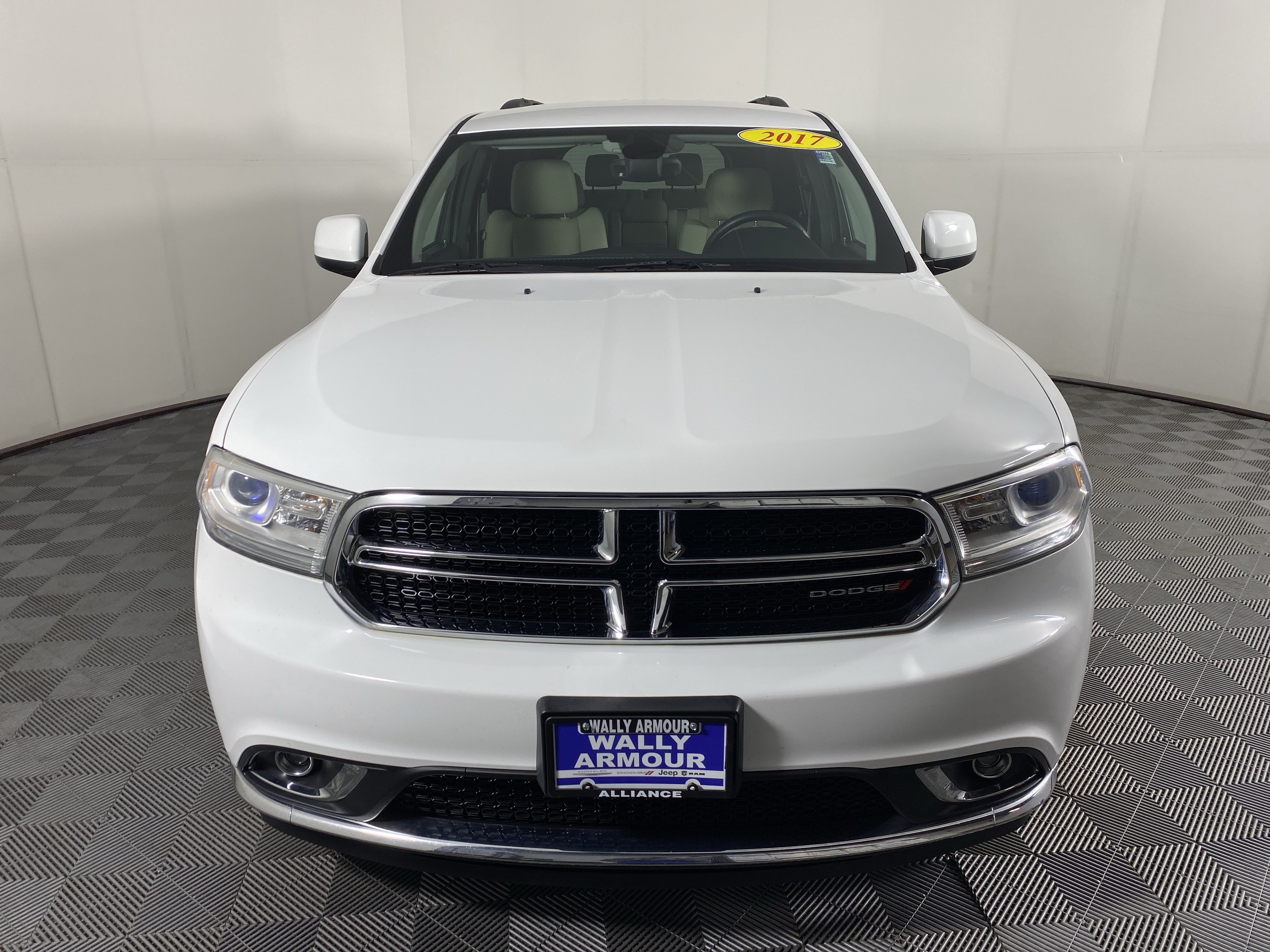 Used 2017 Dodge Durango SXT w/ Quick Order Package 23B AWD/4WD image 11