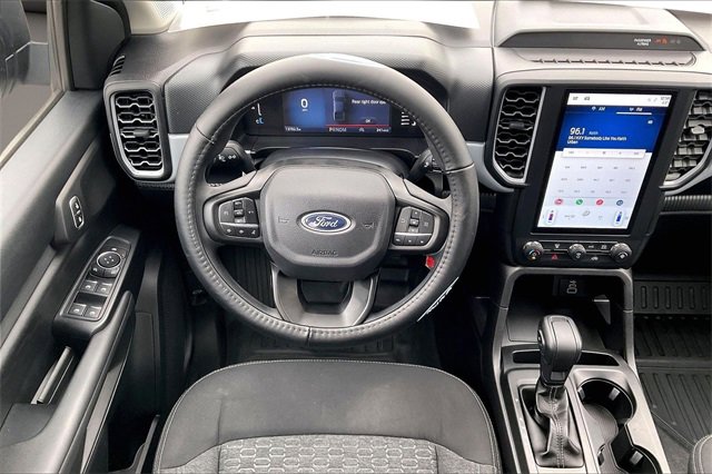 Used 2024 Ford Ranger XL image 5