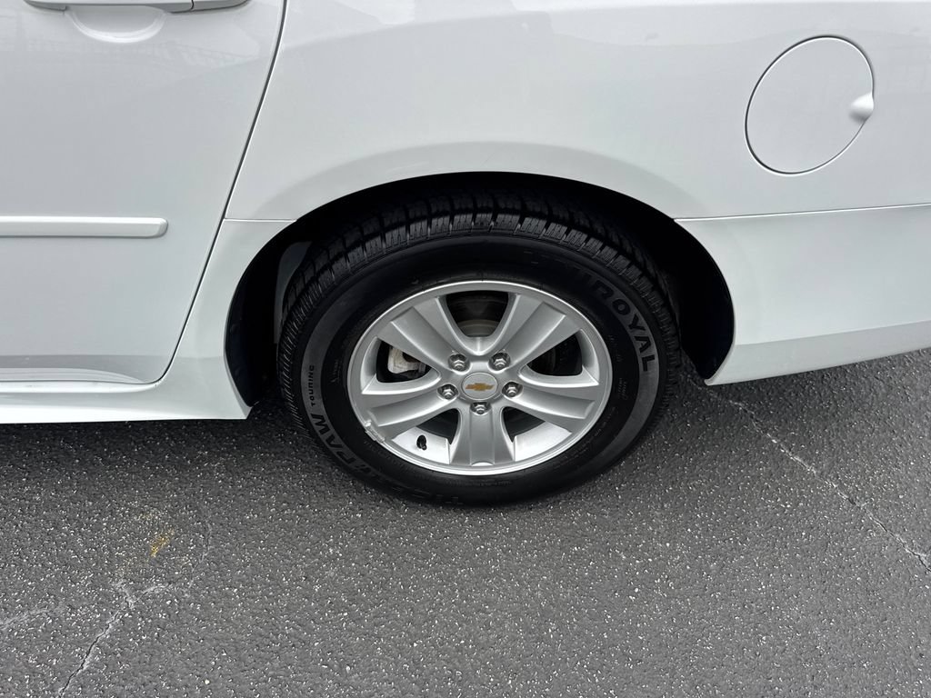 Used 2014 Chevrolet Impala Limited LS FWD image 20