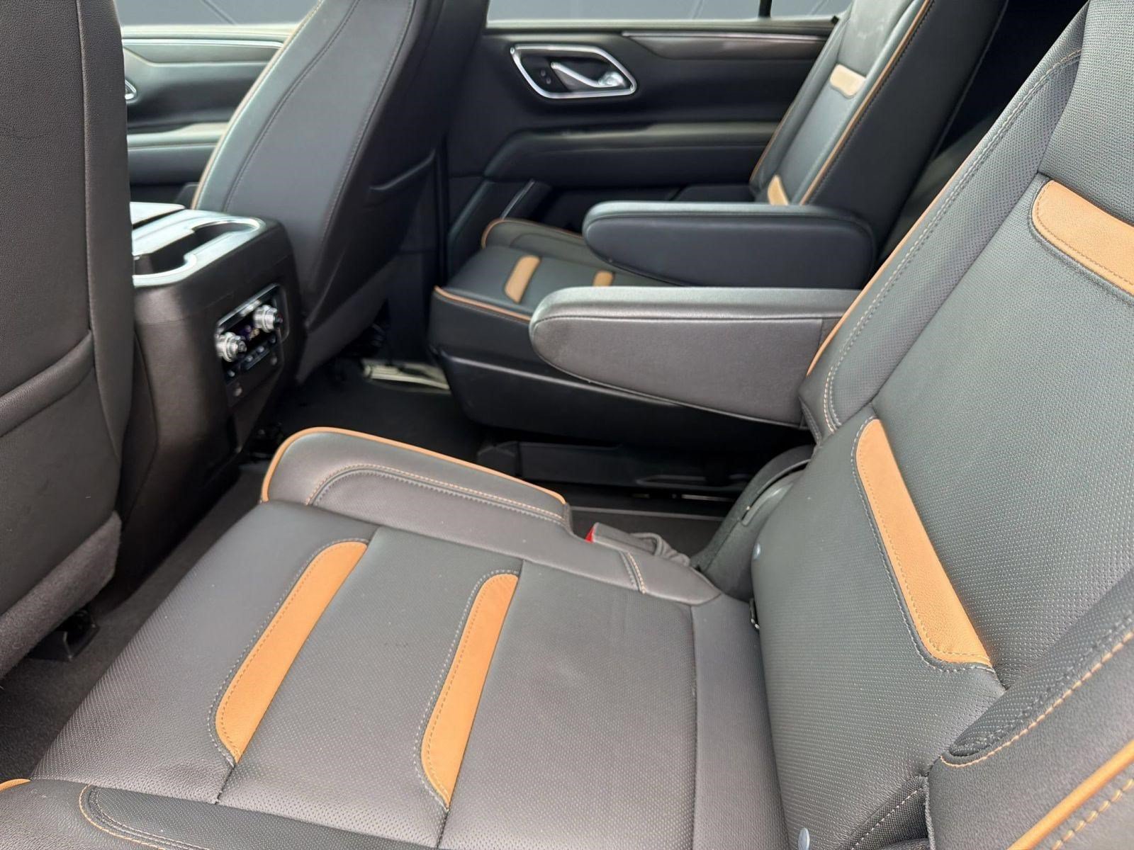 Used 2024 GMC Yukon AT4 w/ AT4 Premium Plus Package AWD/4WD image 22