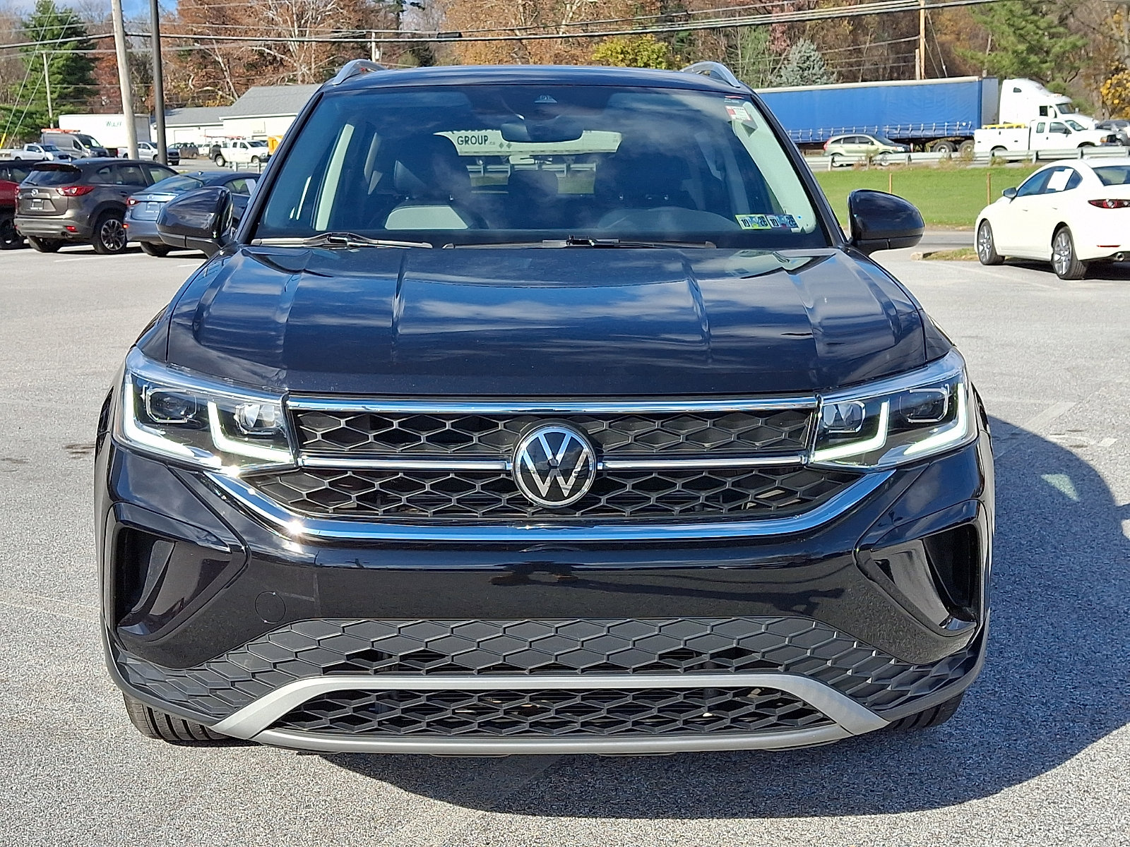 Used 2022 Volkswagen Taos SEL video 2