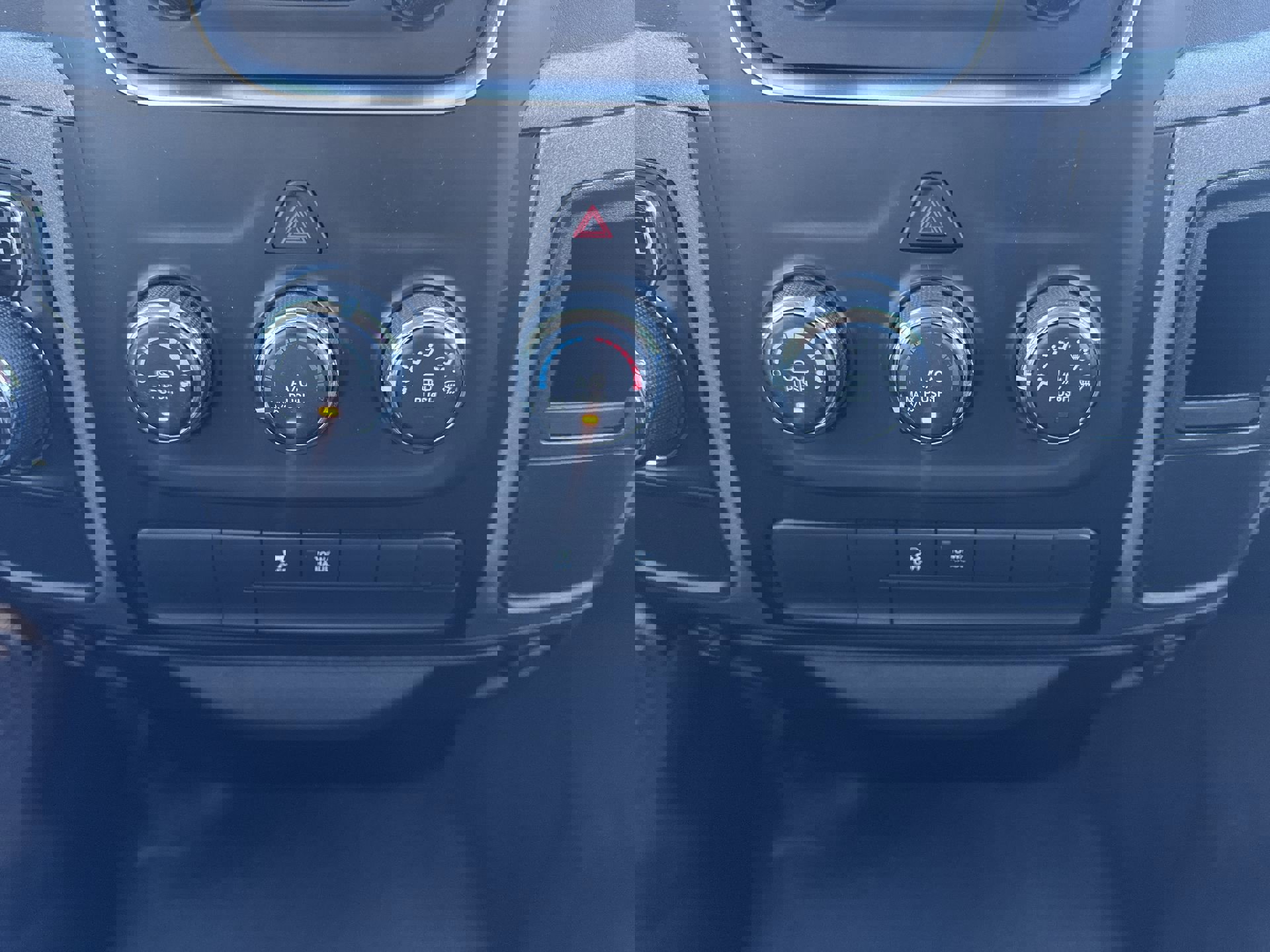 Used 2019 RAM 1500 Tradesman image 17