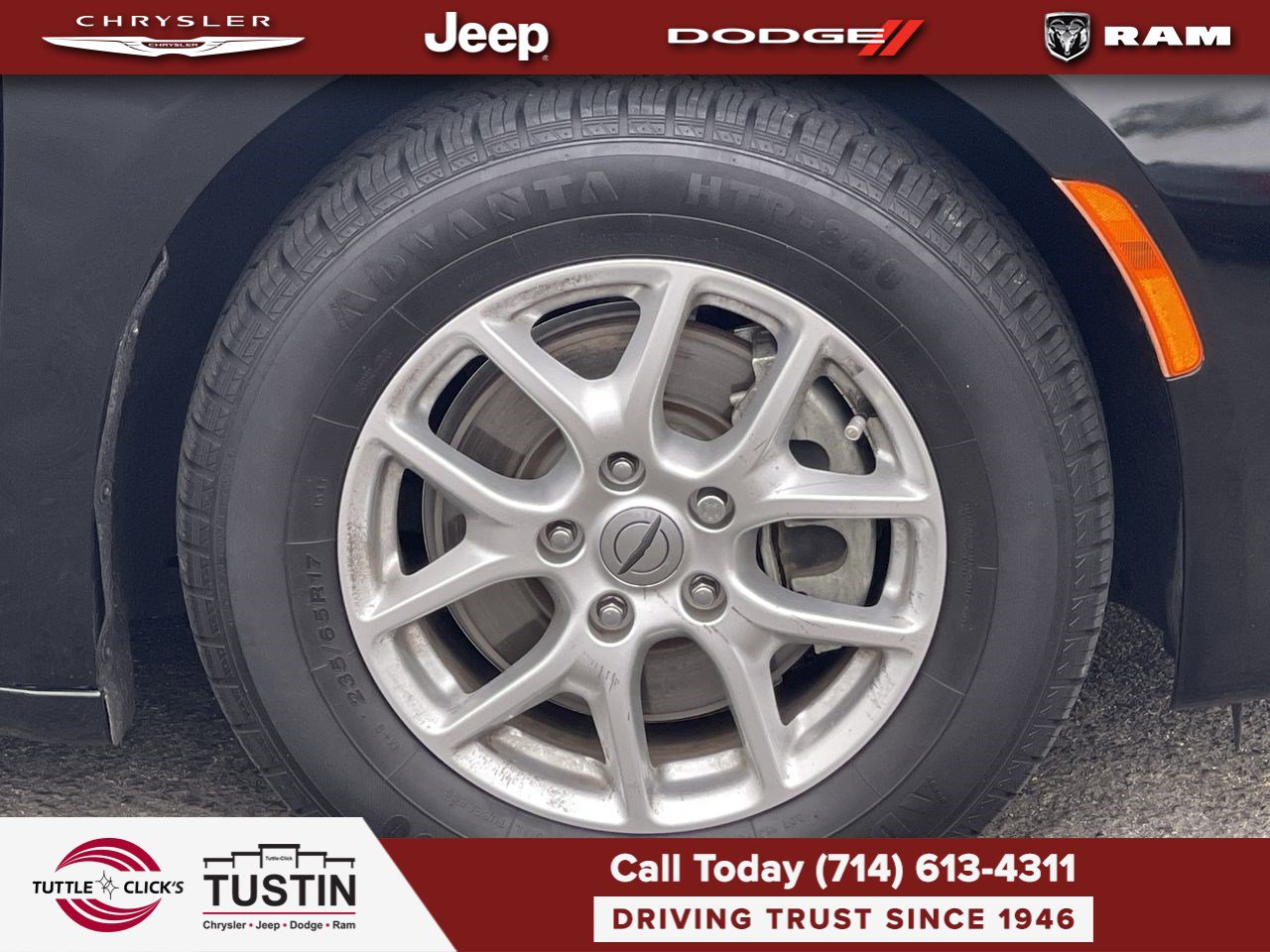 Used 2022 Chrysler Pacifica Touring-L FWD image 16