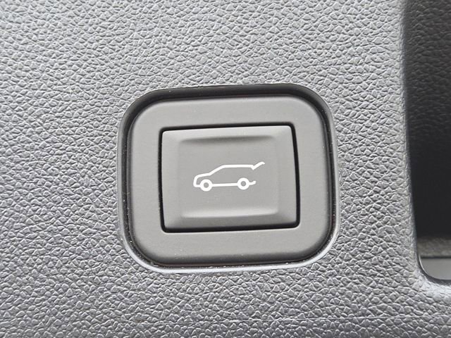 New 2026 Chevrolet Equinox EV LT image 7