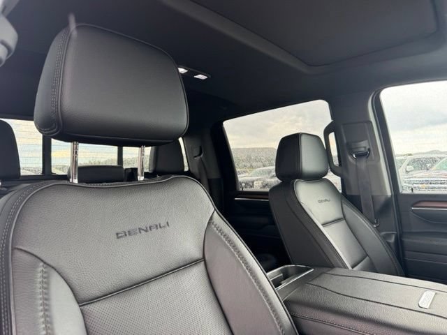 Certified 2026 GMC Sierra 2500 Denali w/ Denali Reserve Package AWD/4WD image 30