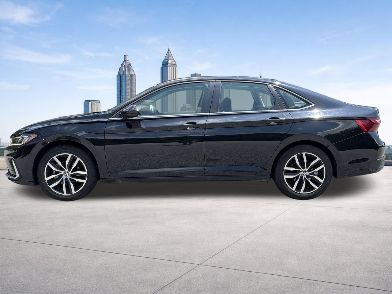 Used 2025 Volkswagen Jetta SE FWD image 21