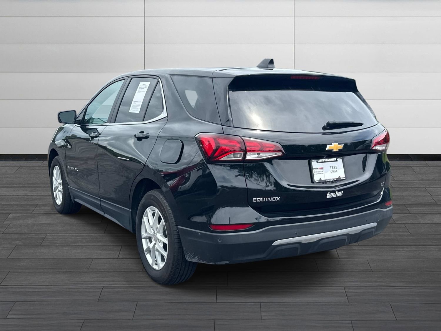 Used 2024 Chevrolet Equinox LT FWD image 6