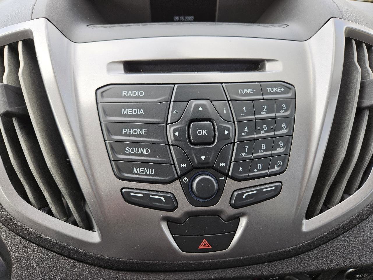 Used 2019 Ford Transit 150 XLT RWD image 41