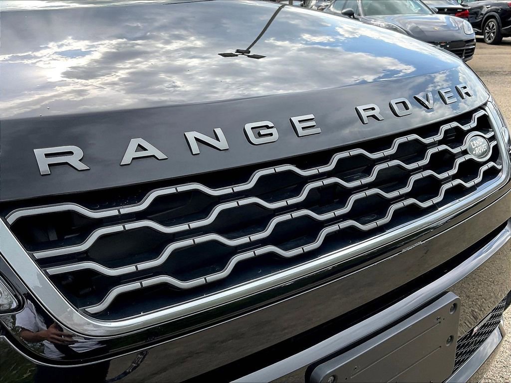 Used 2023 Land Rover Range Rover Evoque R-Dynamic S AWD/4WD image 33