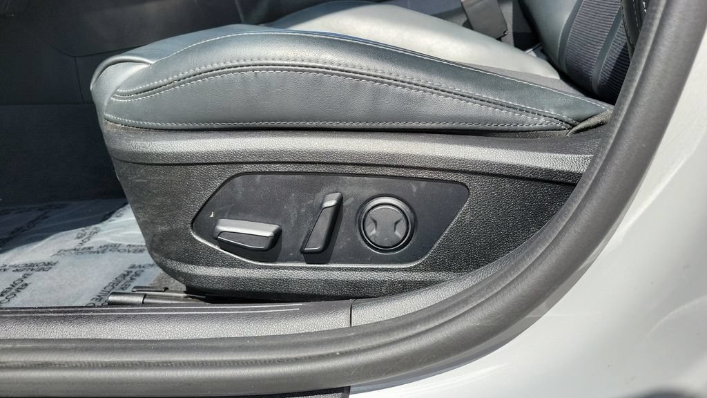 Used 2022 Kia K5 GT-Line w/ GT-Line FWD Premium Package image 16