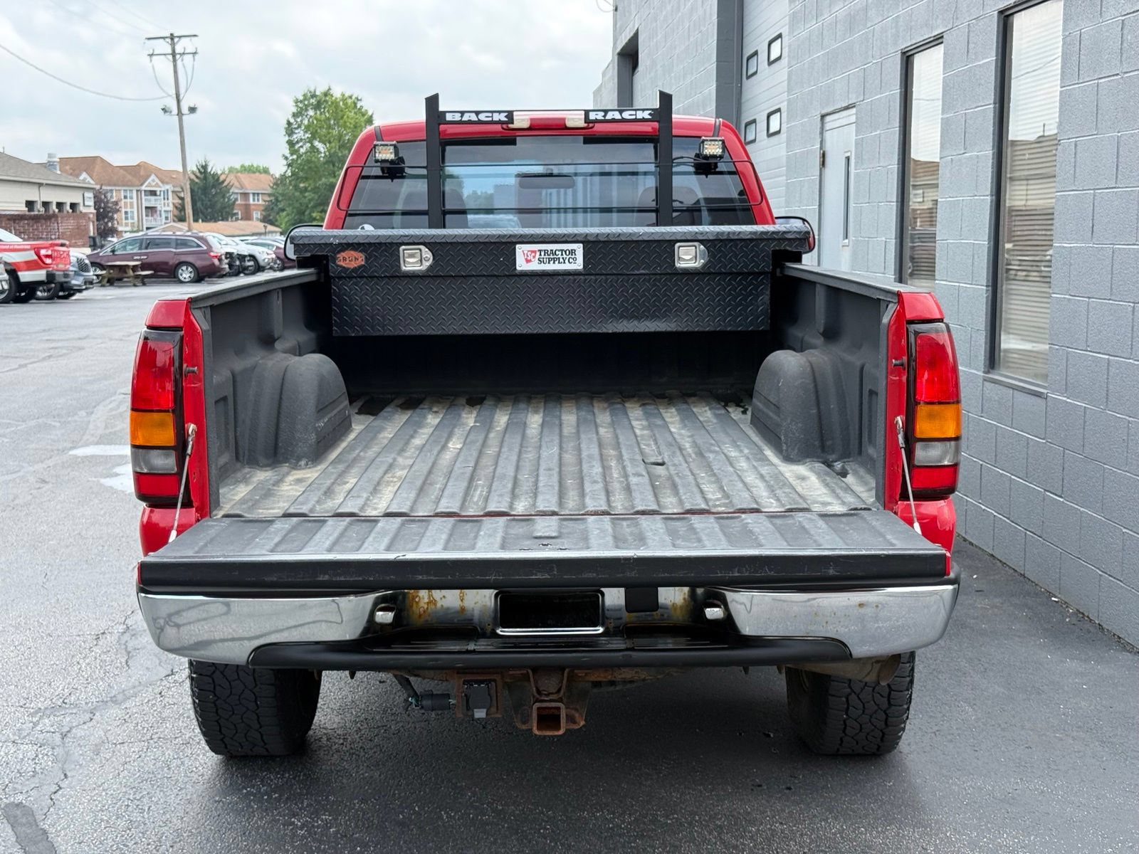 Used 2006 GMC Sierra 2500 W/T w/ Snow Plow Prep Package AWD/4WD image 25