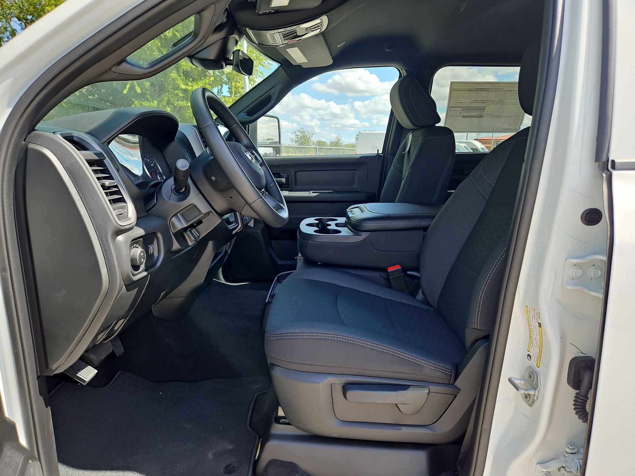 New 2026 RAM 3500 Tradesman AWD/4WD image 9