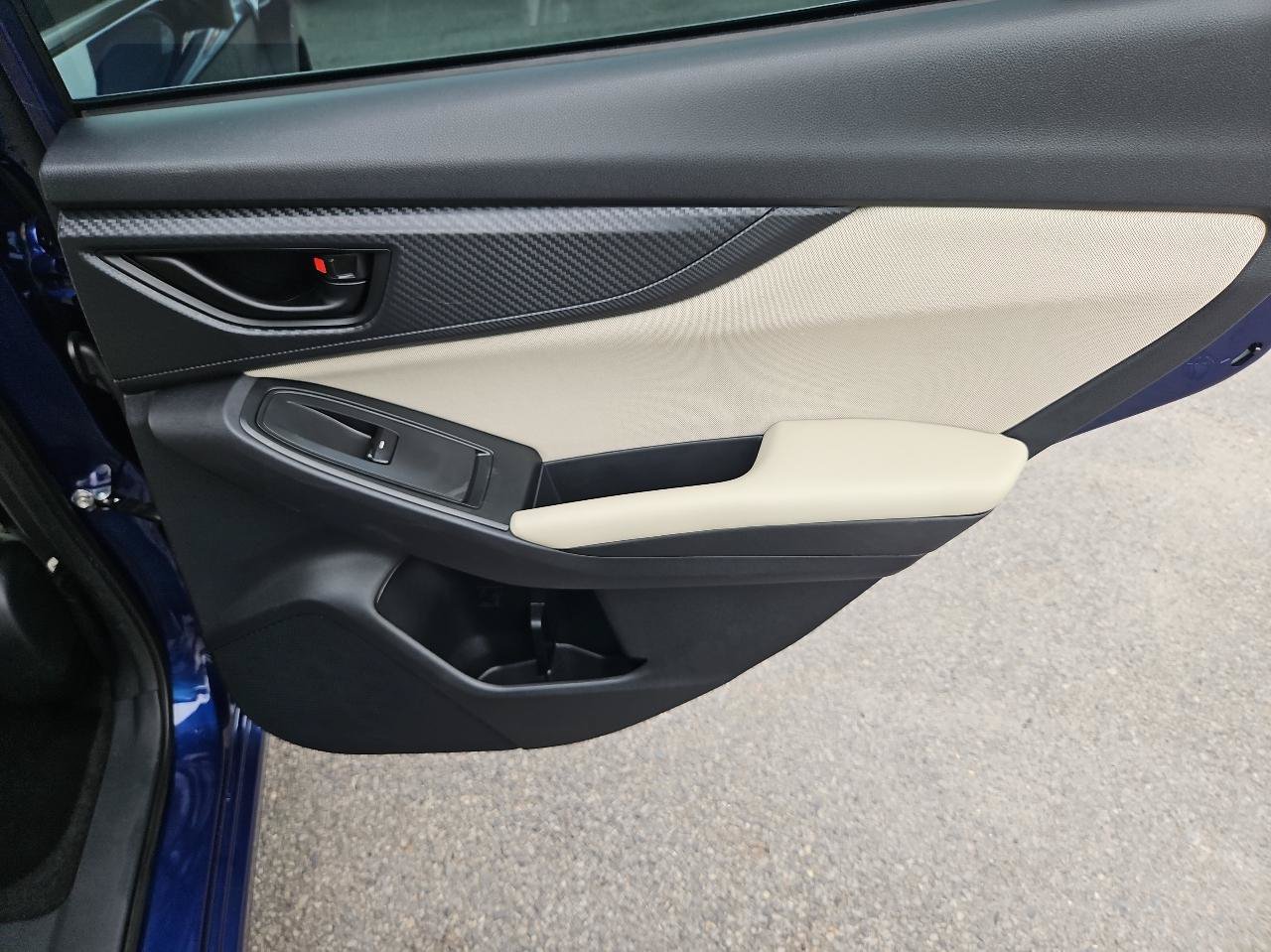 Used 2018 Subaru Impreza 2.0i Premium w/ Eyesight & BSD & Rcta AWD/4WD image 18