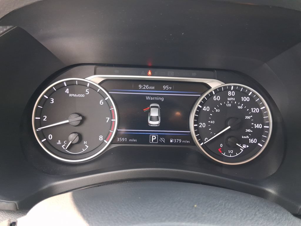 Used 2025 Nissan Sentra SR w/ Midnight Edition FWD image 23