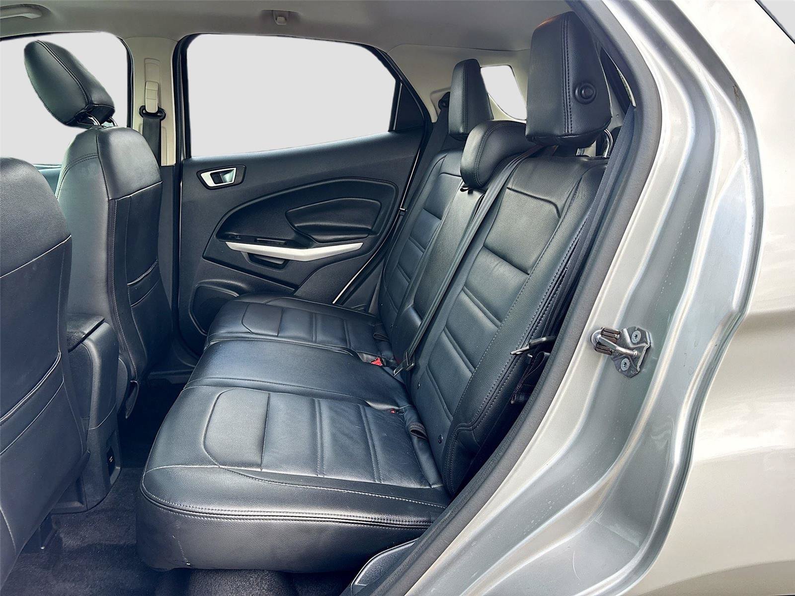 Used 2018 Ford EcoSport SE w/ SE Convenience Package FWD image 25