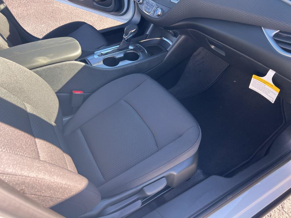 New 2025 Chevrolet Malibu LT w/ Sport Edition FWD image 20