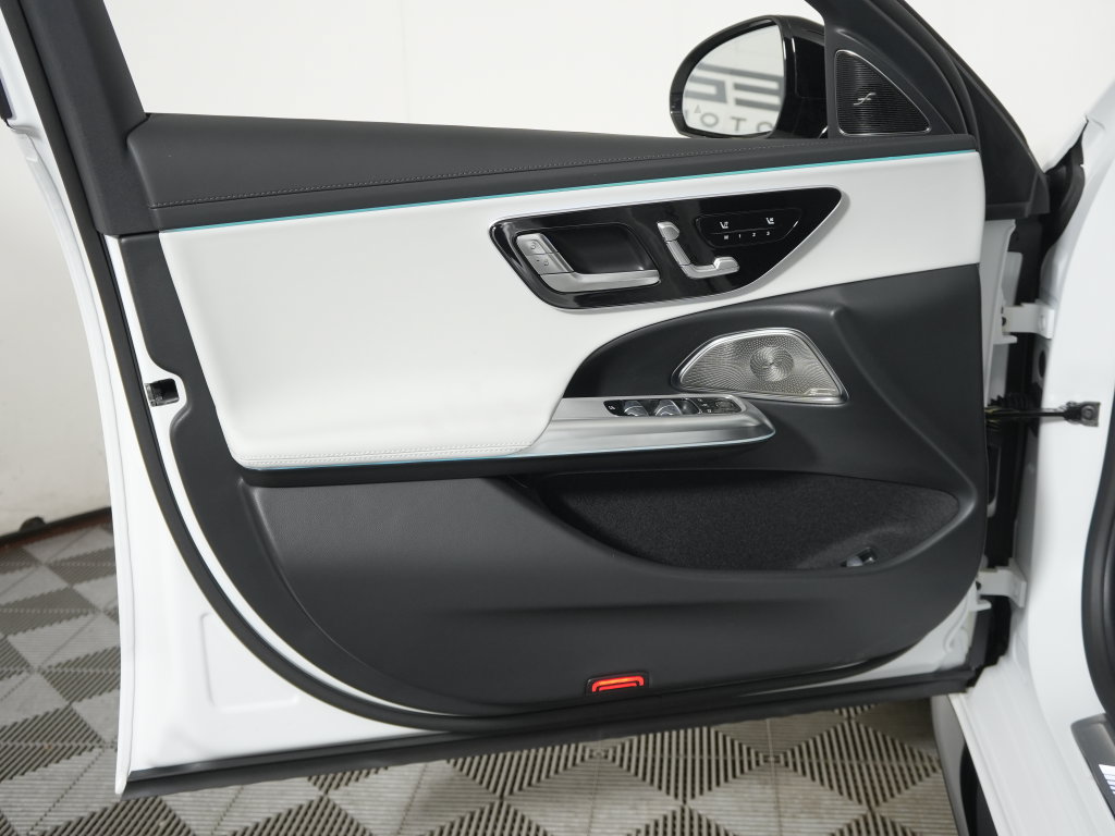 New 2027 Mercedes-Benz E 53 AMG e 4MATIC Sedan image 25