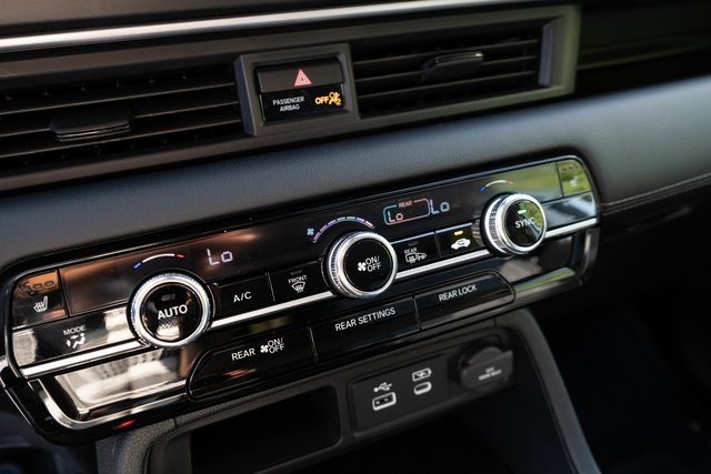 New 2025 Honda Pilot EX-L image 23