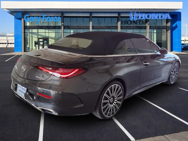 Used 2026 Mercedes-Benz CLE 450 4MATIC Cabriolet image 2