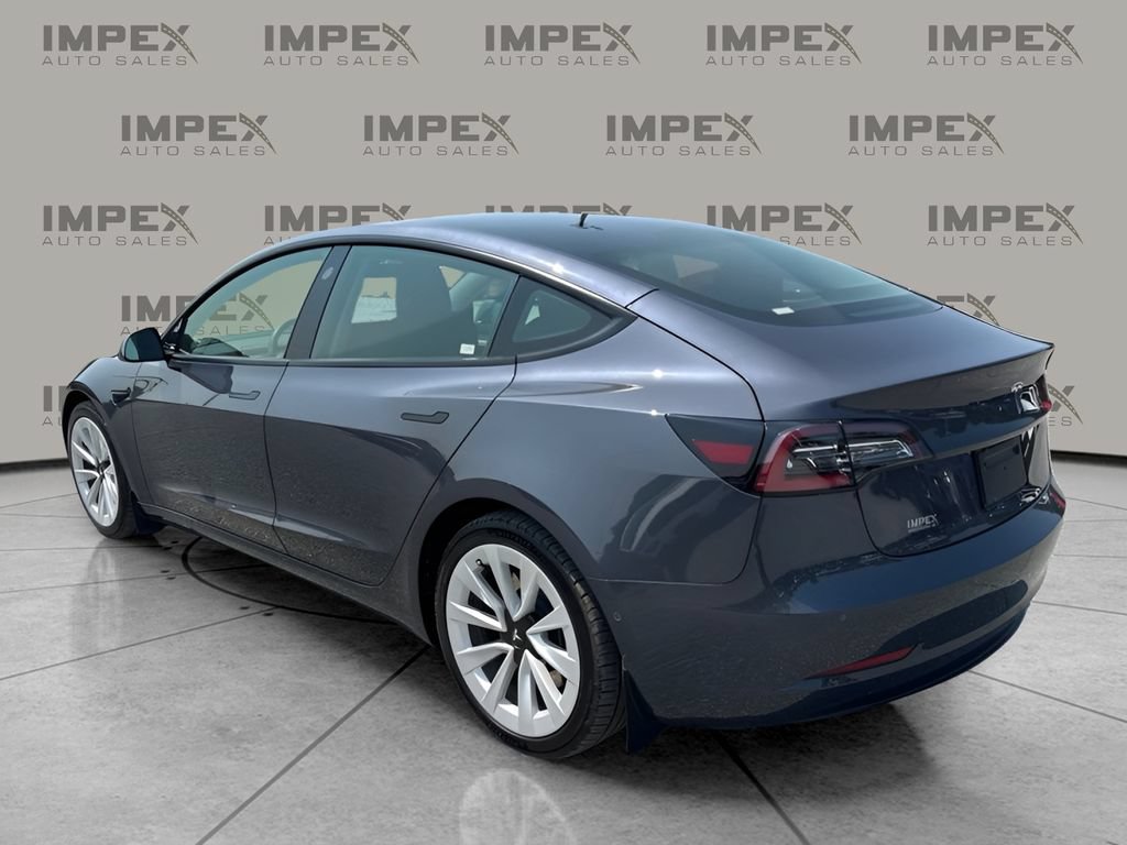 Used 2022 Tesla Model 3 RWD image 2