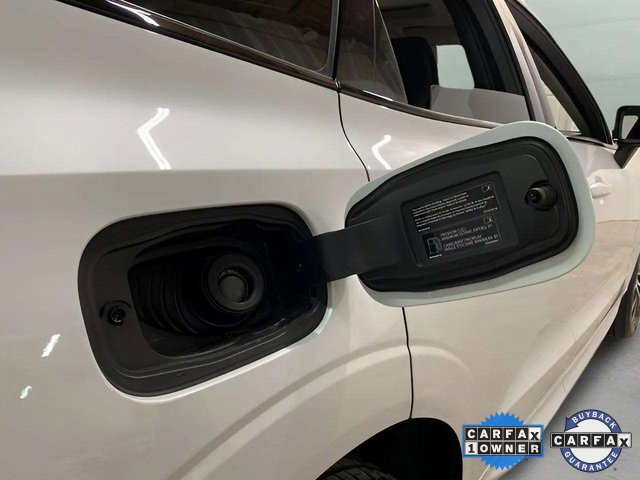 Used 2025 Volvo XC60 B5 Plus image 95