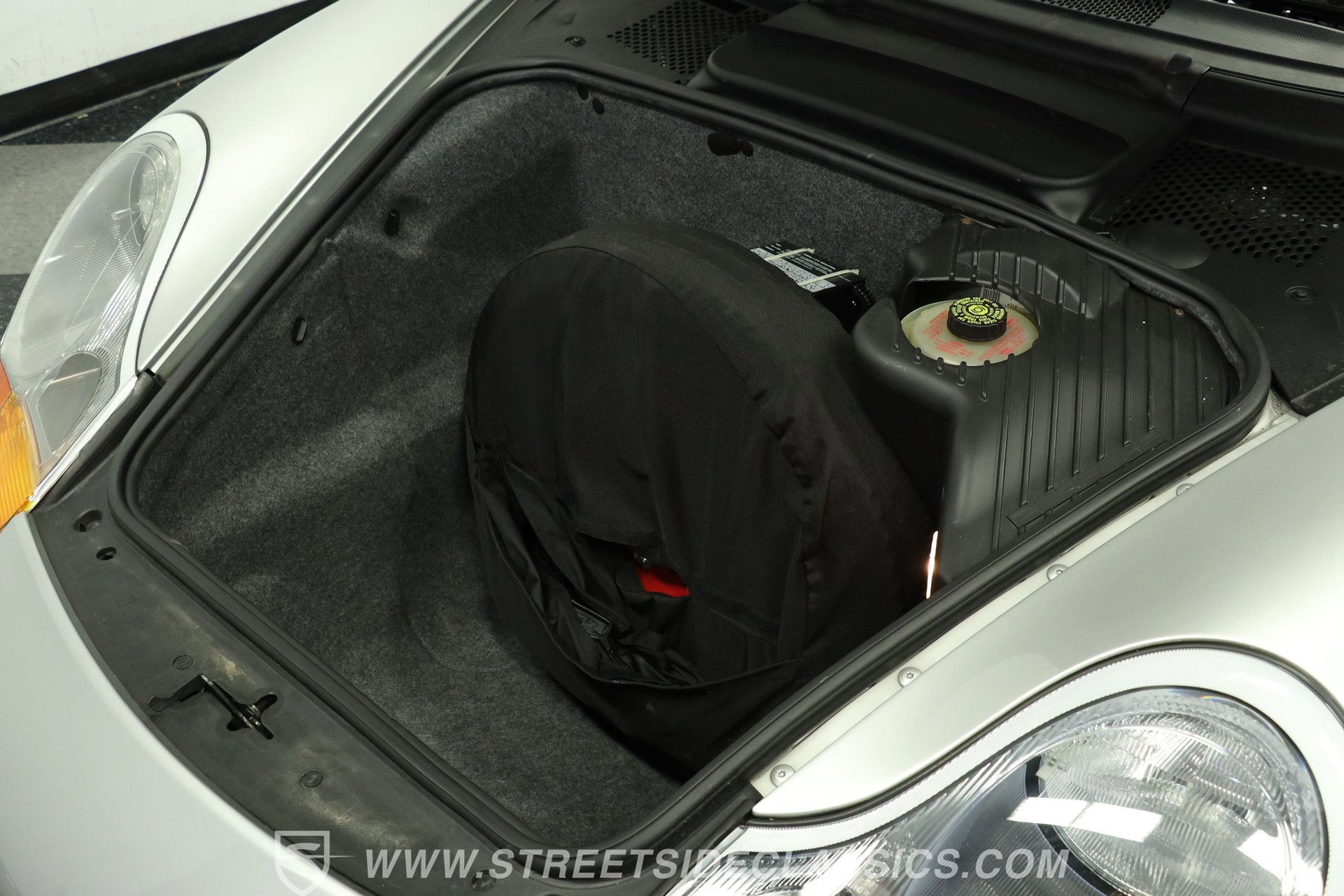Used 1998 Porsche Boxster RWD image 29