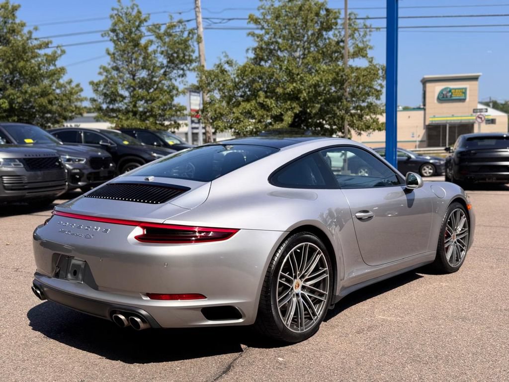 Used 2019 Porsche 911 Carrera 4S AWD/4WD image 6