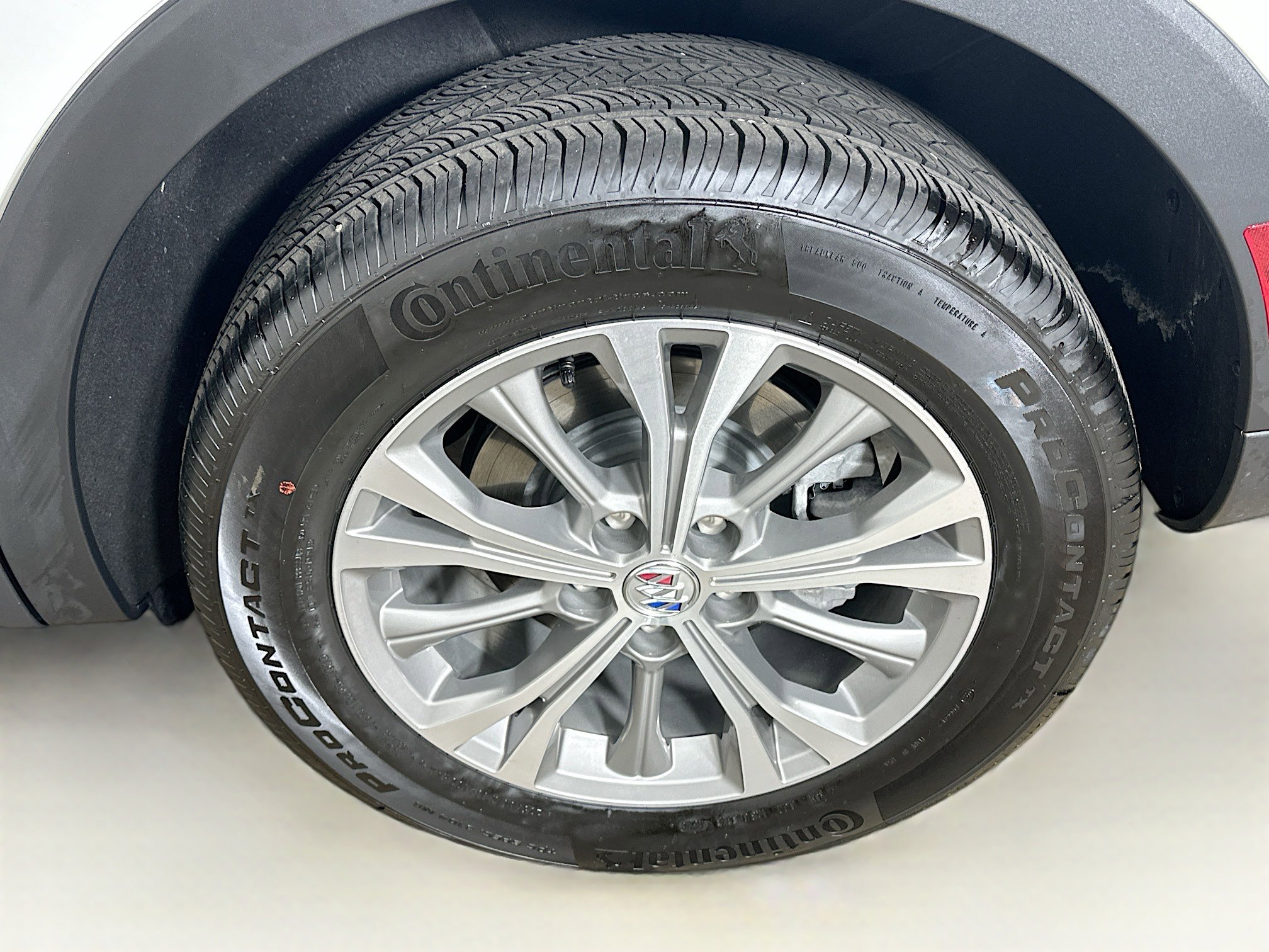 Used 2022 Buick Envision Preferred image 11