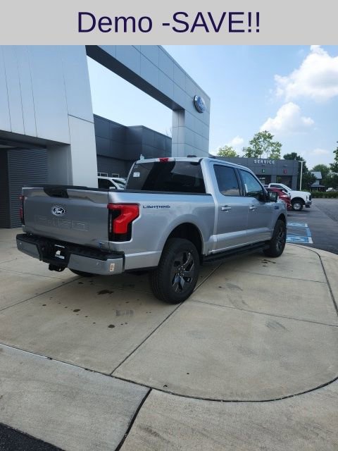 New 2025 Ford F150 Lightning Flash image 7