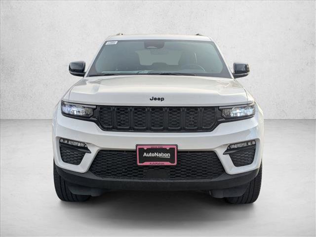 New 2025 Jeep Grand Cherokee Limited w/ Black Appearance Package image 6