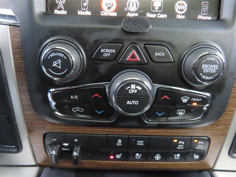 Used 2016 RAM 2500 Laramie w/ Convenience Group AWD/4WD image 28