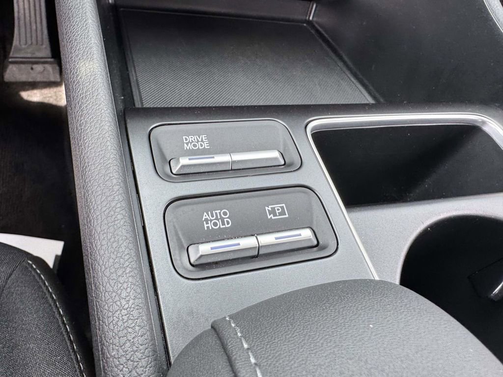 Certified 2025 Hyundai Sonata SEL image 26