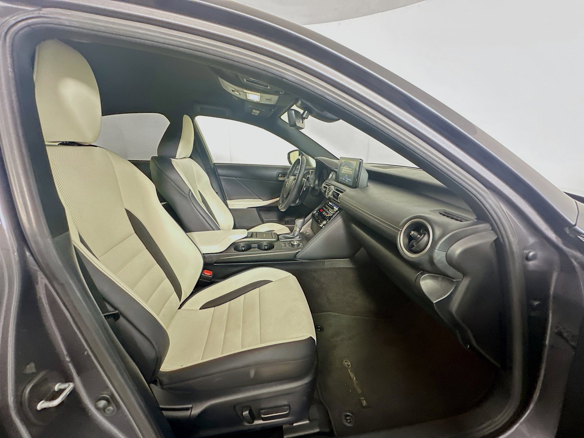 Used 2021 Lexus IS 350 F Sport w/ Accessory Package image 30