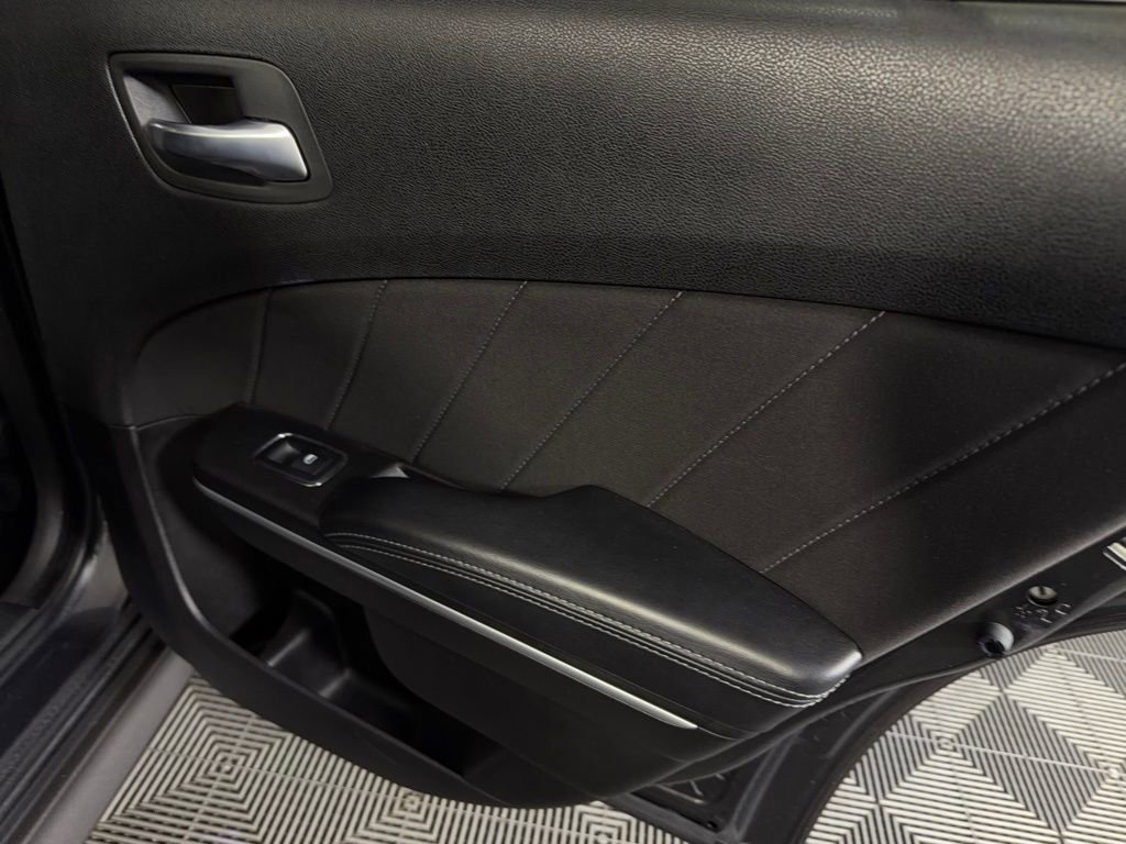Used 2022 Dodge Charger R/T image 30
