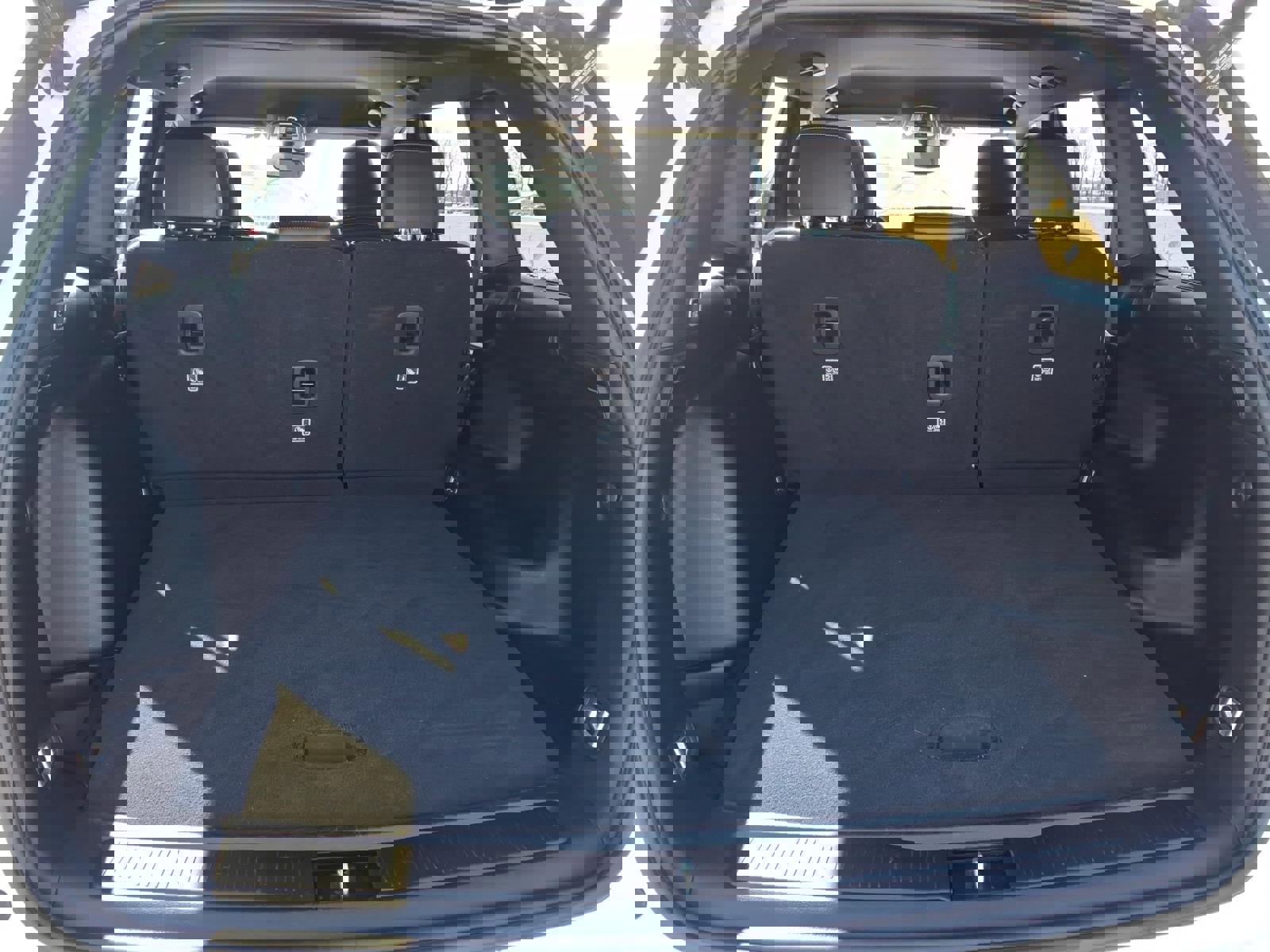 Used 2024 Jeep Grand Cherokee Limited image 18