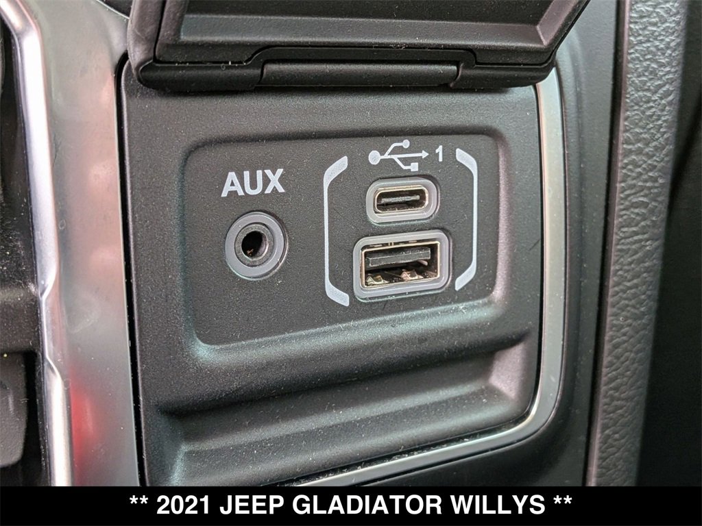Used 2021 Jeep Gladiator Willys image 23
