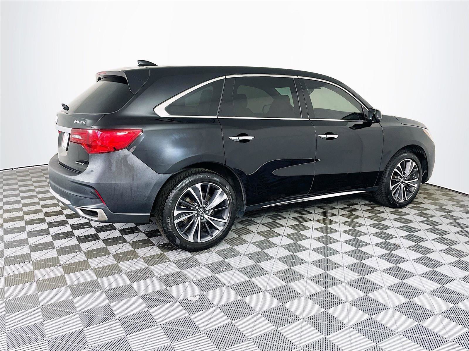 Used 2020 Acura MDX SH-AWD w/ Technology Package image 10